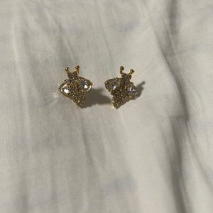 Gold bee earrings